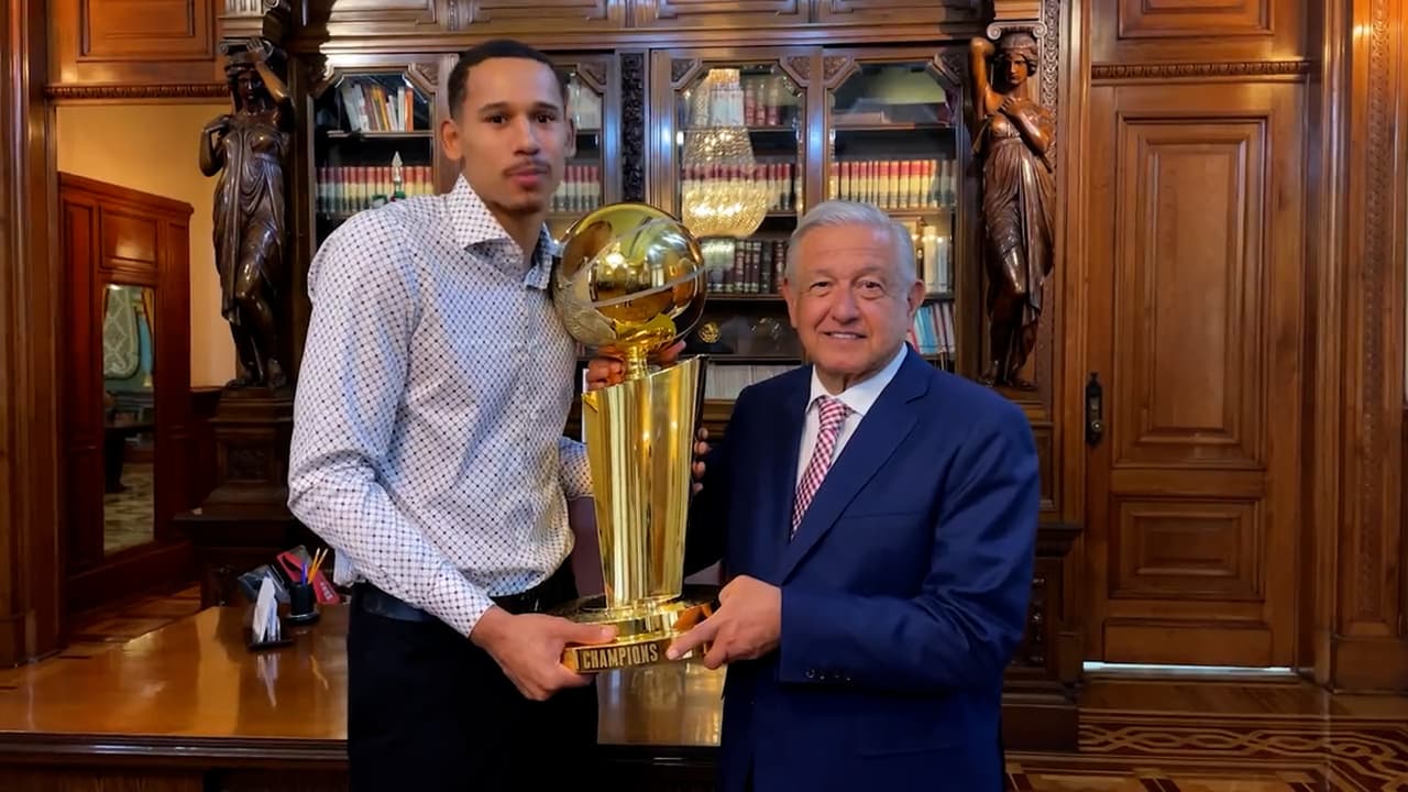 <b>Video.</b> La reunión entre Juan Toscano y el presidente López Obrador.