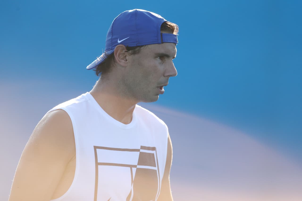 El español afirmó que tiene que "entender que lo sucedido tan sólo en una consecuencia de haber estado tanto tiempo apartado de las pistas" aunque admitió que es difícil anunciar estas decisiones.