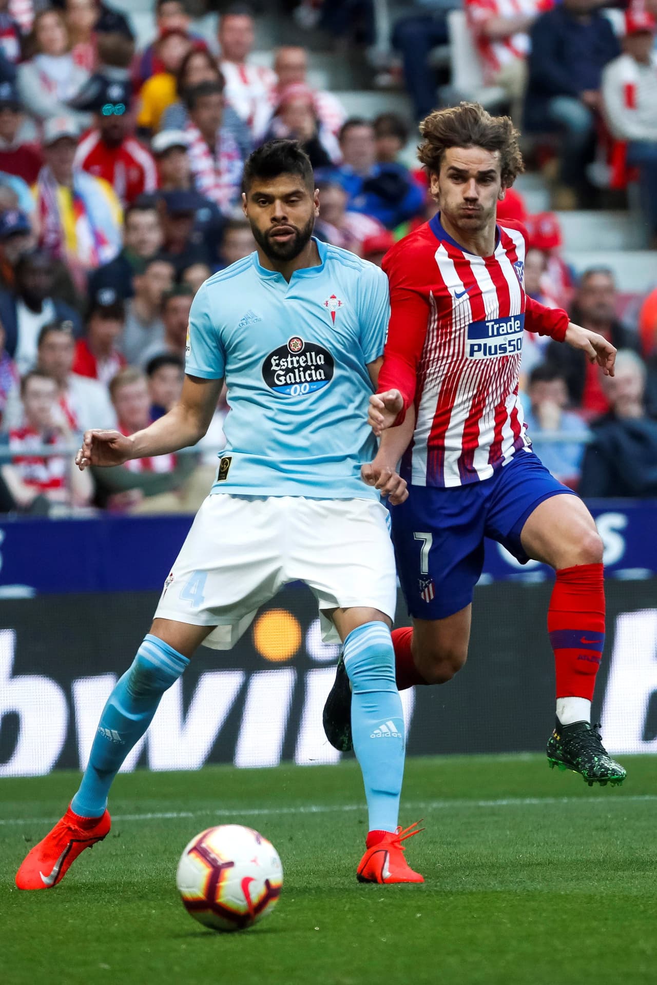 Néstor Araújo: a pesar de la derrota ante el Atlético en la pasada jornada, Celta de Vigo sigue en zona de salvación en estos momentos. Los gallegos juegan este sábado en Balaídos ante el Girona, un rival directo.