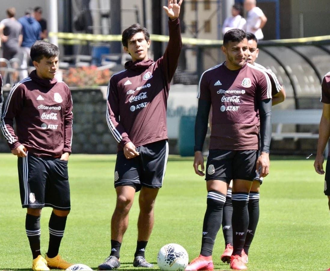 Chivas aporta seis jugadores a convocatoria de la Sub-23 de México