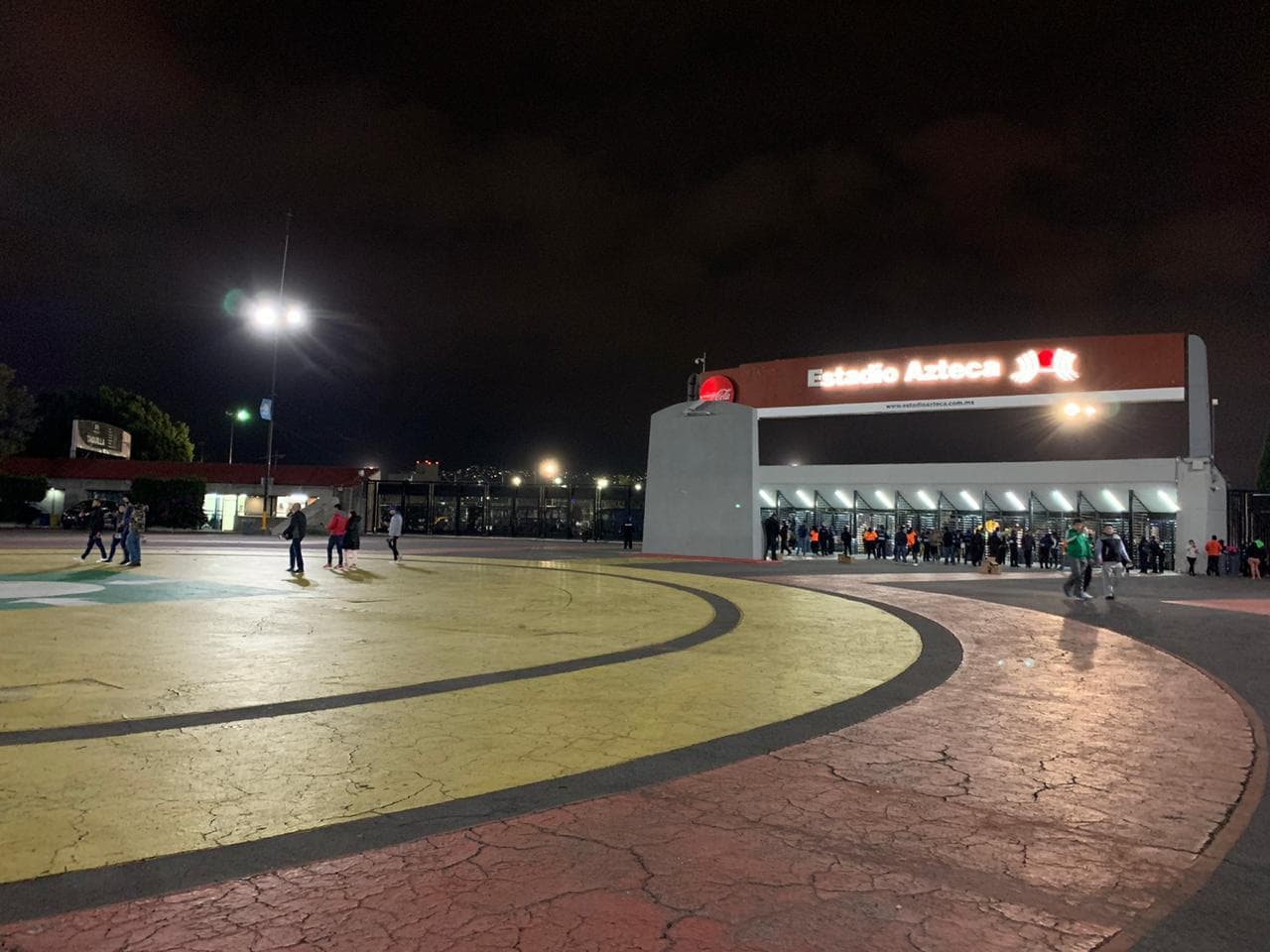 Todo listo para cerrar la Jornada 16 de la Liga MX entre Celestes y la Fiera en el Estadio Azteca.