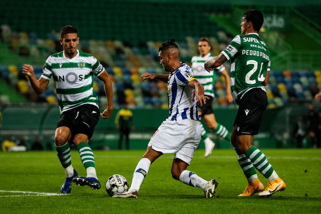 El mexicano y Mateus Uribe marcaron los goles del Porto; Vietto rescató el empate sobre la recta final del juego. Nuno Santos (9’) abrió el marcador, Mateus Uribe (25’) empato y el ‘Tecatito’ (45’) le dio la vuelta al marcador con un tremendo golazo. Vietto (87’) apagó la fiesta al final del juego.