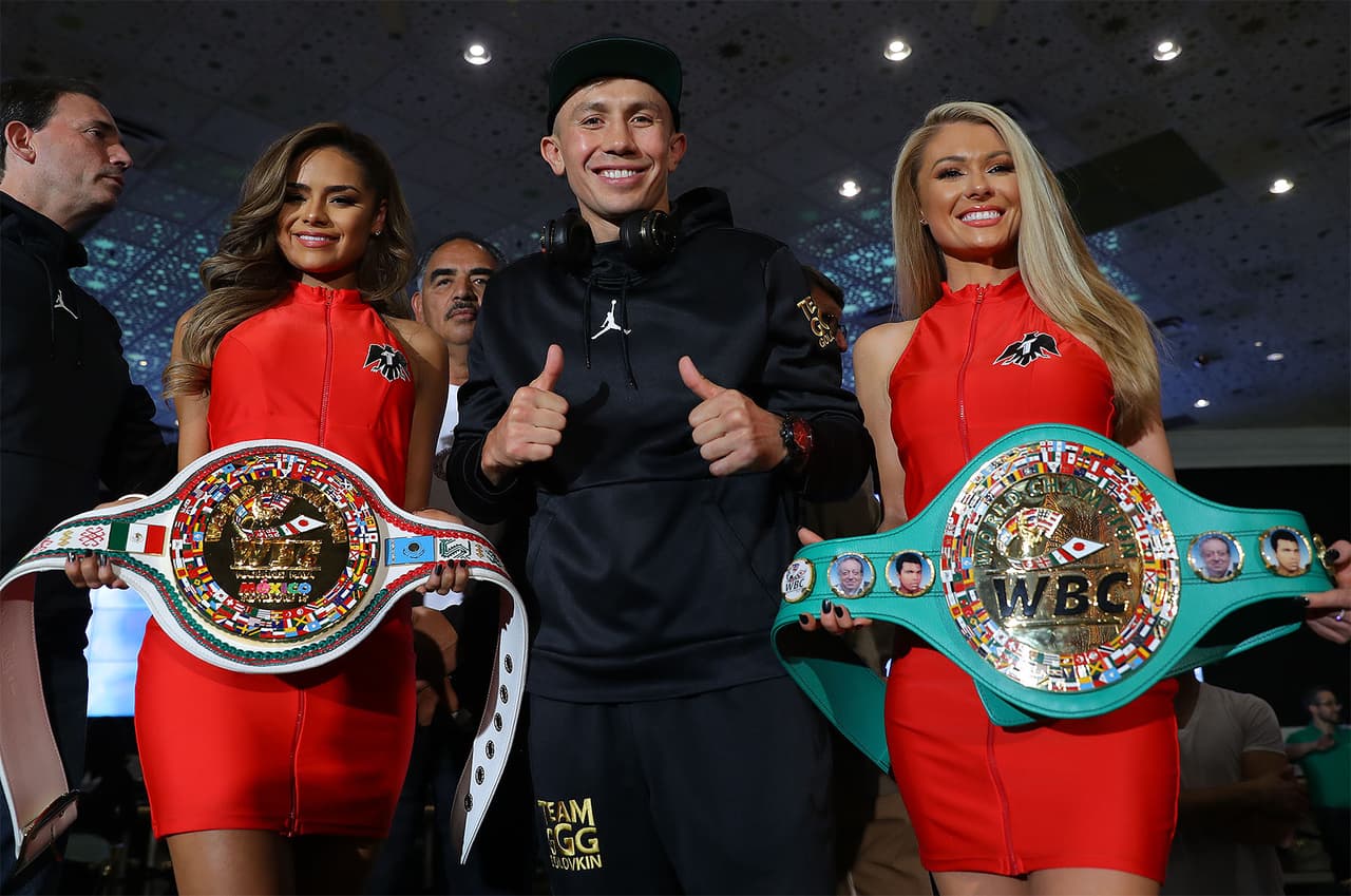 Al son del "México lindo y querido", Saúl 'Canelo' Álvarez y Gennady 'GGG' Golovkin hicieron acto de presencia en el lobby del MGM Grand de Las Vegas. El mexicano gañó la primera batalla gracias a sus fans.