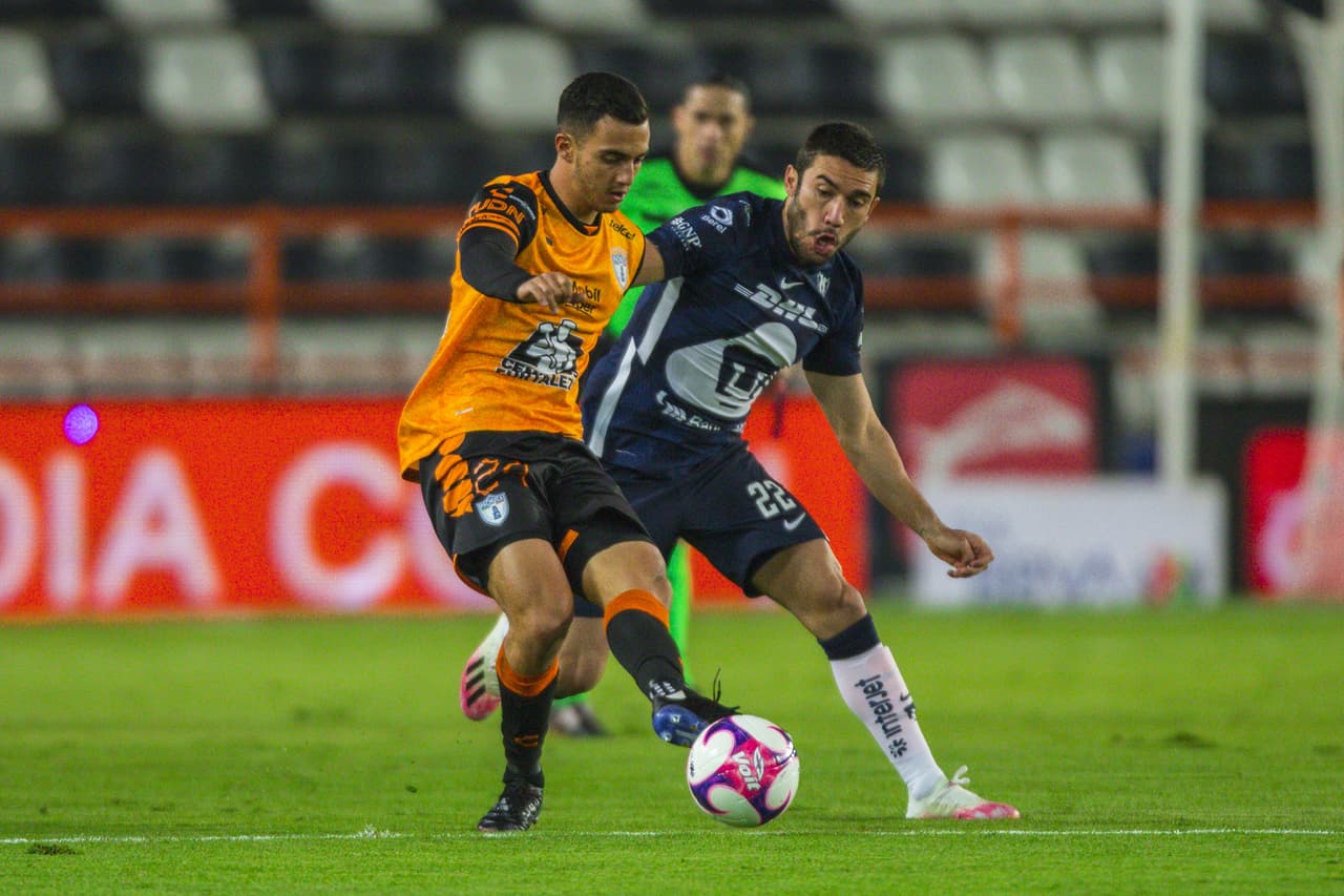 Con goles de Juan Pablo Vigón y Erick Aguirre, Pumas y pachuca no se pueden quedar con la victoria y se conforman con un punto.