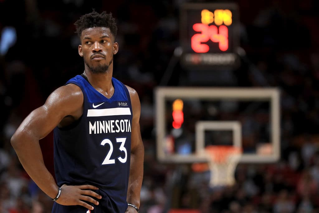 <b>16) Jimmy Butler (Minnesota Timberwolves)</b>. Se prevé que su producción ofensiva baje de 22.2 puntos por partido a 21.8 pero es un jugador que no deja de darte puntos por otras estadísticas.