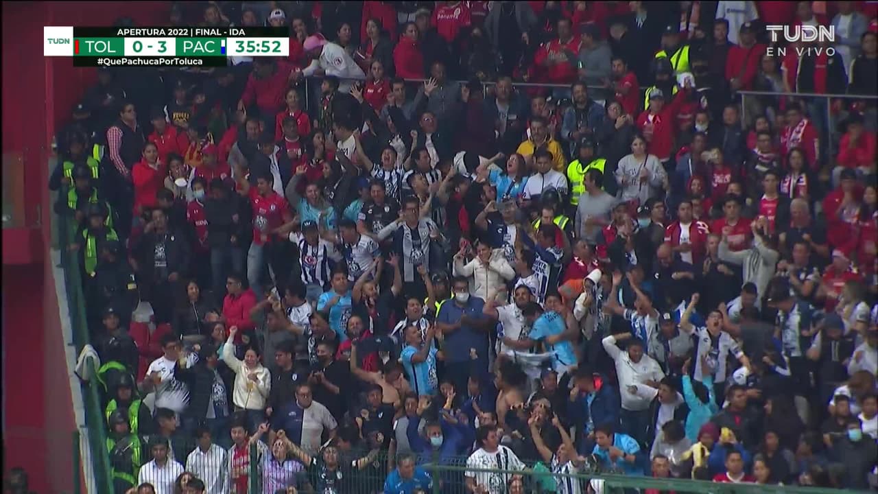¡GOL!  anota para Pachuca. Romario Ibarra