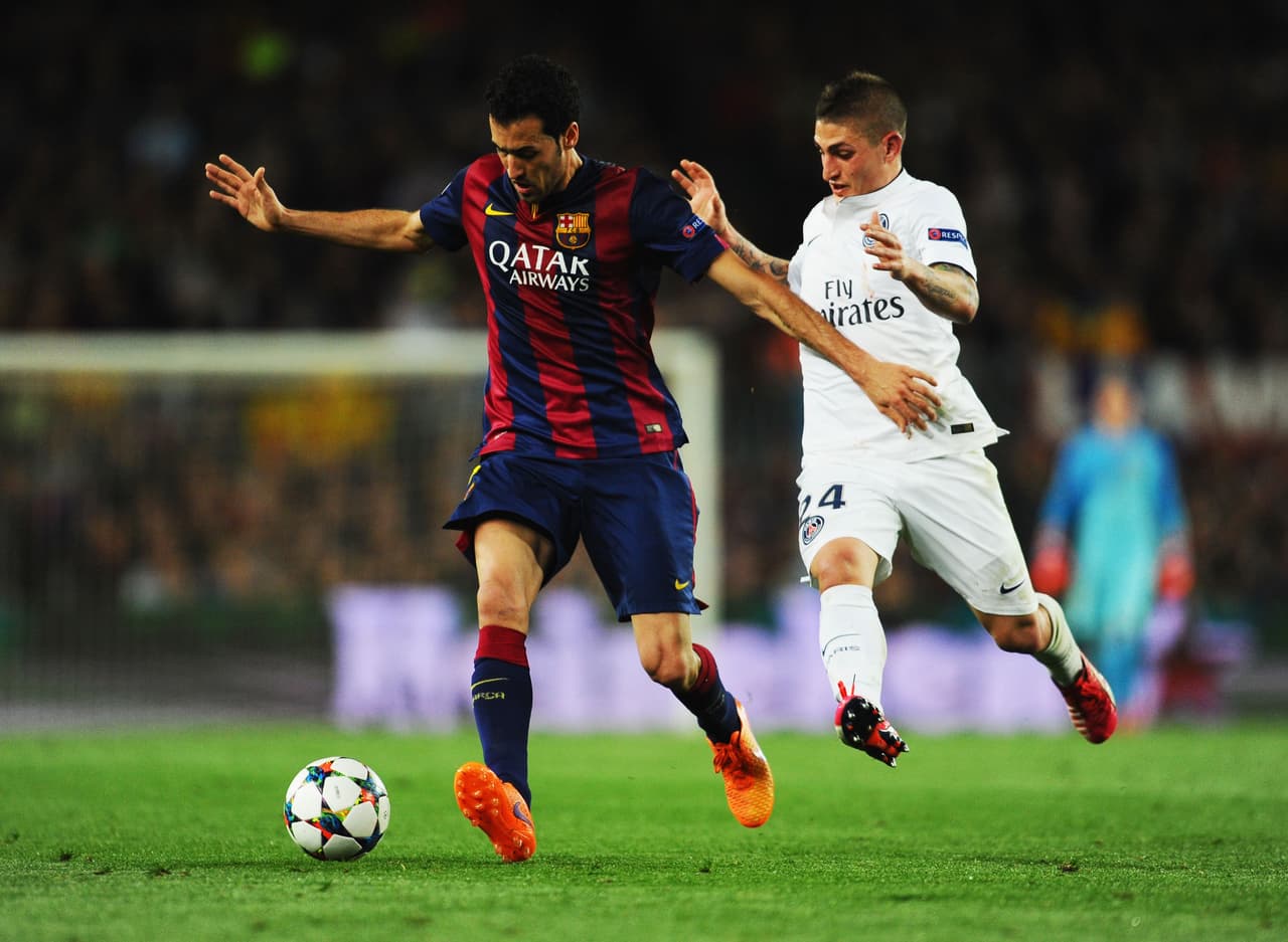 5 SERGIO BUSQUETS El mediocampista defensivo del Barcelona es muy importante por su labor de recuperación en media cancha y por ser la primera salida de los defensas en el juego del ‘Tiki-taka’. Busquets solo se perdió tres juegos de la Liga de Campeones, el debut contra APOEL, ante Ajax en casa y la vuelta de los octavos contra el City. Sergio no ha tenido el notable nivel de hace dos años pero es un jugador muy confiable en el esquema de Luis Enrique.