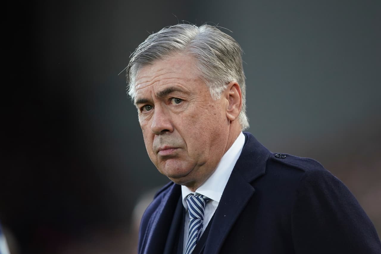 ¿Qué pasó ahí? Ancelotti desconoce a su propio jugador del Everton