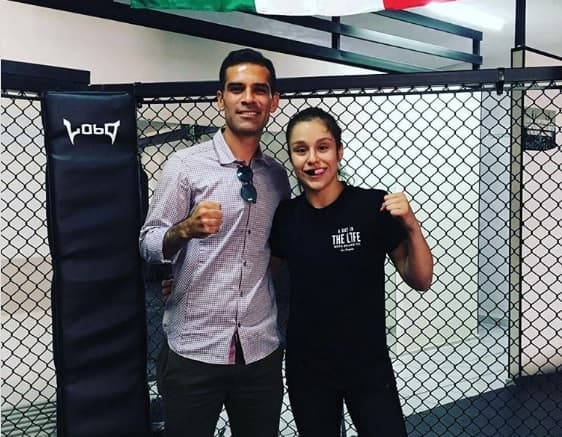 Rafael Márquez es fanático de la UFC y se dio tiempo para visitar a Alexa Grasso 