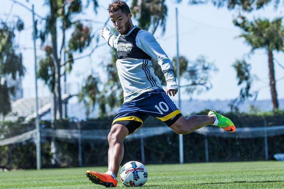 "Me siento al 100 por ciento", asegura Giovani dos Santos antes del partido ante Vancouver