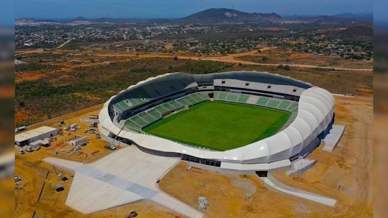 Como es tradición, las hinchadas suelen adaptar canciones para alentar desde la tribuna y Mazatlán FC no se podía quedar atrás.