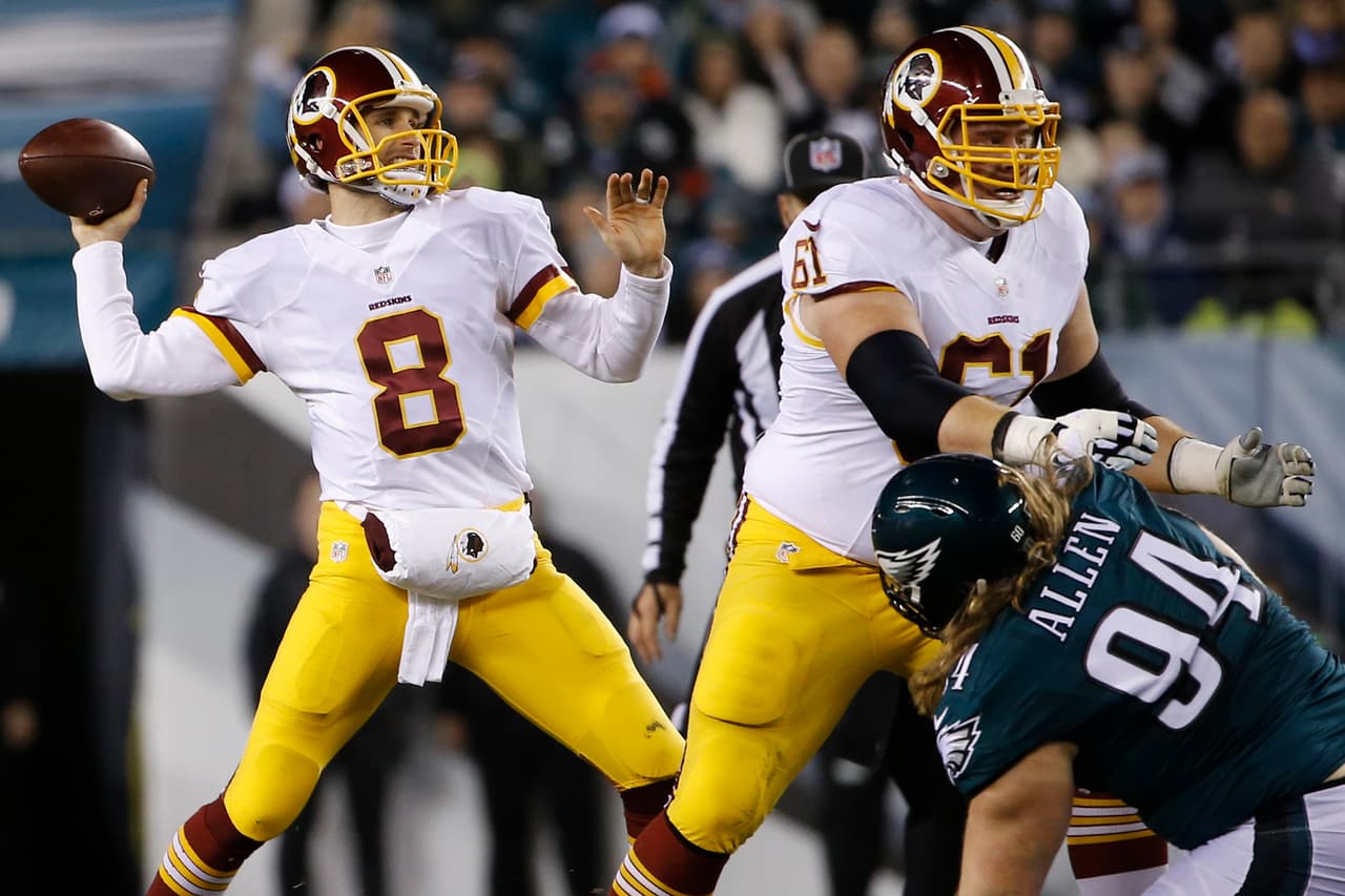 2 KIRK COUSINS – Sin duda el mejor elemento que han tenido los Washington Redskins esta temporada fue su quarterback. Contra Philadelphia completó 31 de 46 para 365 yardas con 4 pases de touchdown sin intercepciones. Ya es campeón divisional.