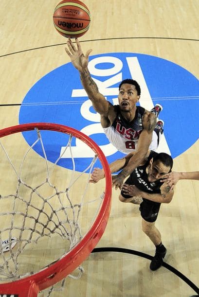 En otro partido del día cuatro, el equipo estadounidense de básquetbol, gran favorito al oro mundial, logró en Bilbao una cómoda victoria ante Nueva Zelanda (98-71).