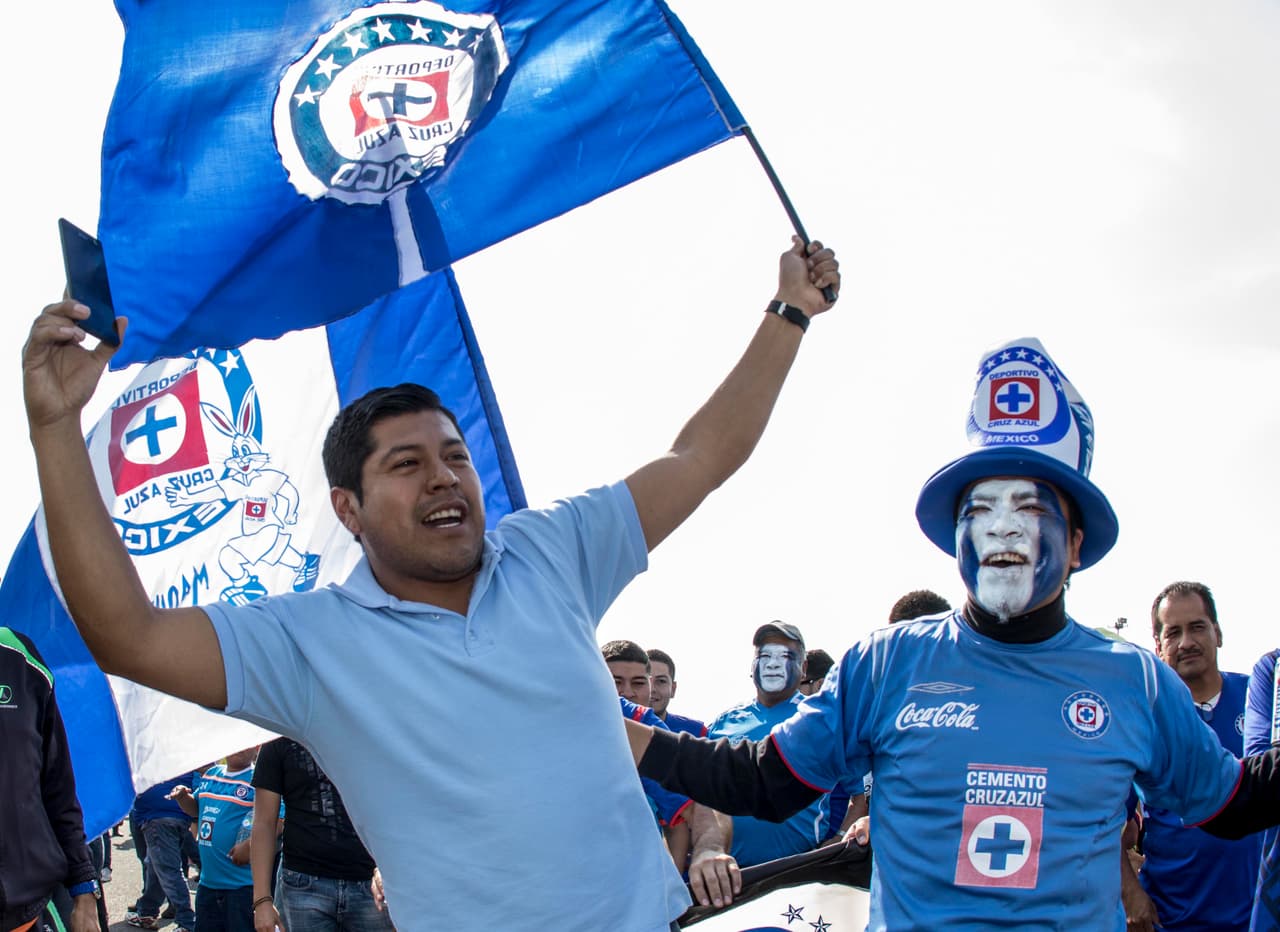 El colorido de la afición en la Jornada 7
