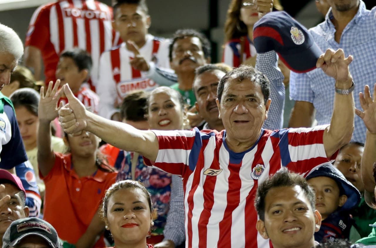 El colorido de la afición en la Jornada 7