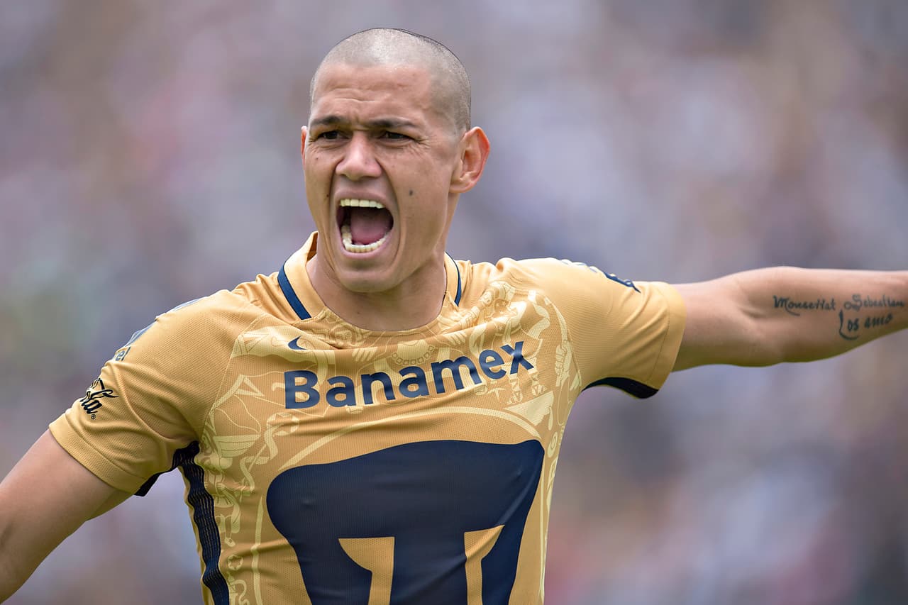 Darío Verón, Pumas.- Lleva 19 puntos en lo que va del torneo del Univision Deportes Fantasy, mientras que su valor se encuentra en los $6.3 millones.