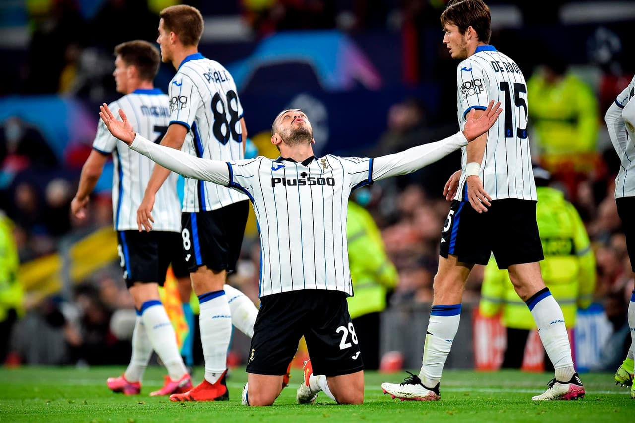 Manchester United remonta partido tras ir perdiendo por dos ante el Atalanta. Mario Pasalic y Merih Demiral le daban la ventaja a la visita durante la primera mitad del encuentro, pero Marcus Rashford, Harry Maguire y, por último, Cristiano Ronaldo, le dieron la victoria a los 'Red Devils' en la J3 de la Champions League.