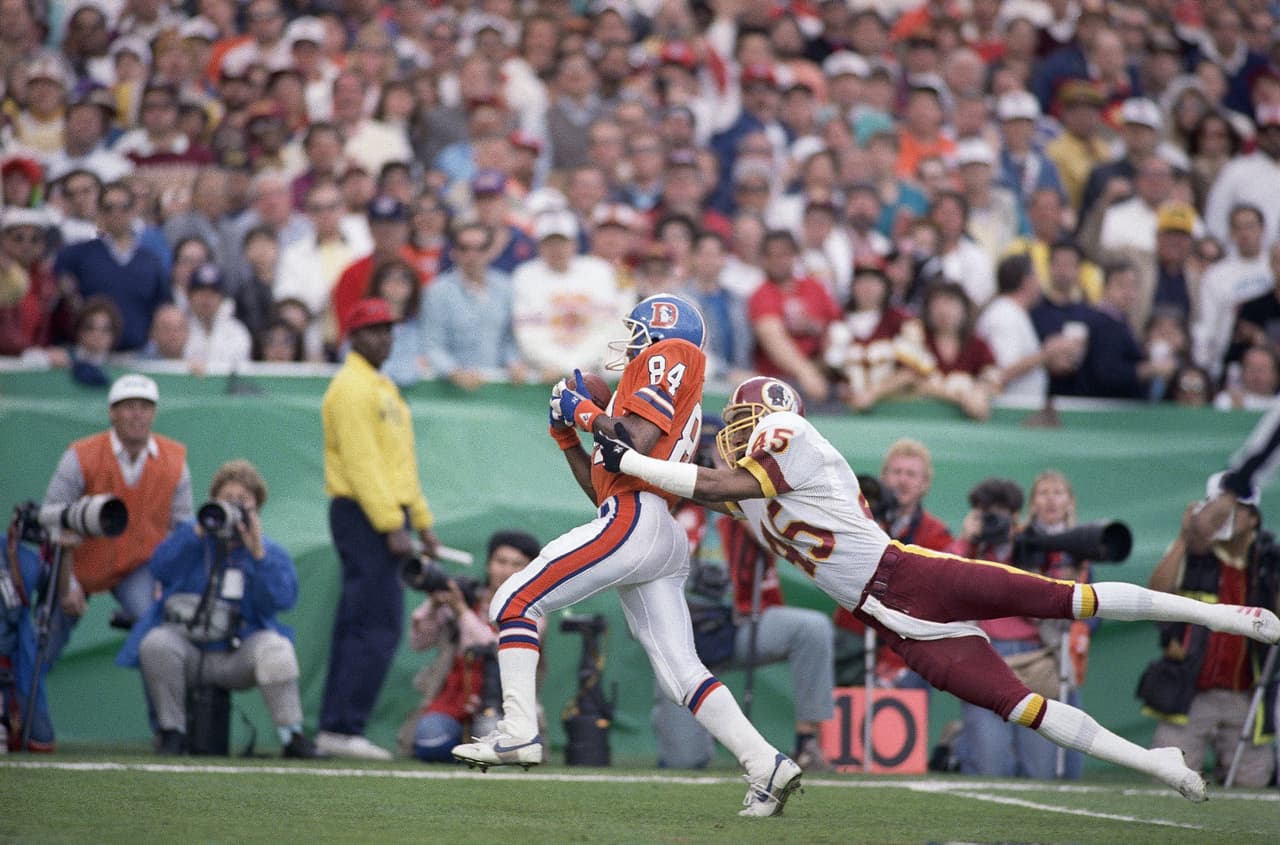 Super Bowl XXII (Washington Redskins 42-10 Denver Broncos) | Se disputó en el Jack Murphy Stadium en San Diego. MVP: Doug Williams (QB Washington). Costo comercial de 30 segundos: 645 mil dólares (ABC).