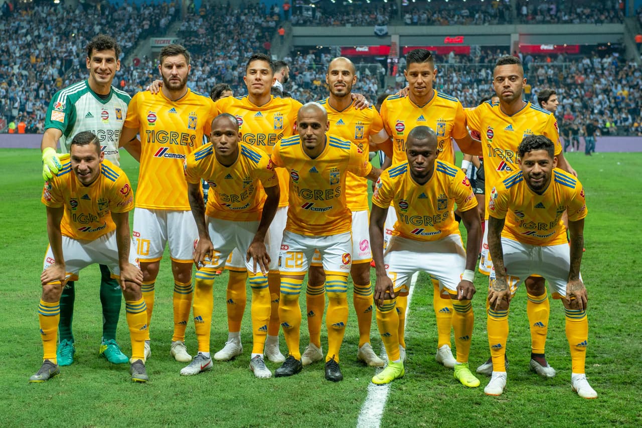 Y los siempre antagónicos Tigres de la Universidad Autónoma de Nuevo eón.