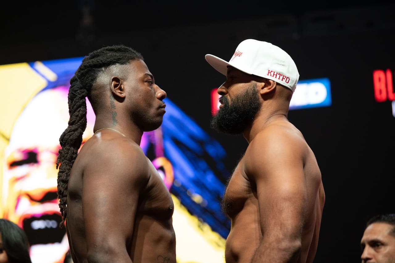 Gerald Washington (236.5 libras) y Charles Martin (254 libras) en eliminatoria de la FIB en peso completo.