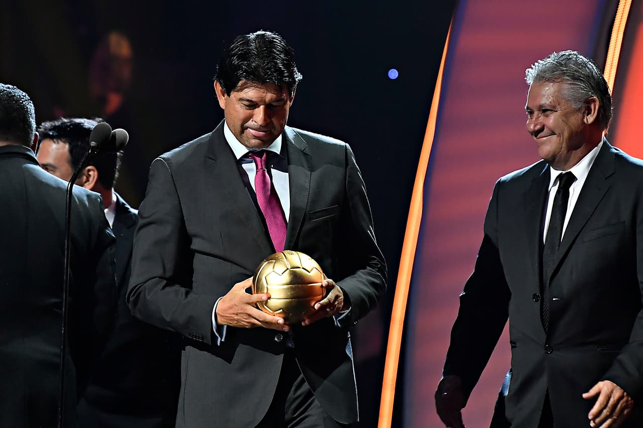 Actual director técnico de las Chivas, el paraguayo José Cardozo, ha sido reconocido por una carrera llena de éxitos en el balompié nacional, particularmente con el Toluca.