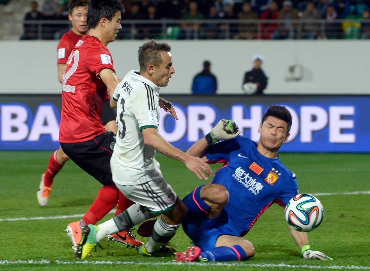 Bayern Munich se impuso 3-0 contra el chino Guangzhou Evergrande en la semifinal de 2013 y en la final venció 2-0 al Raja Casablanca.