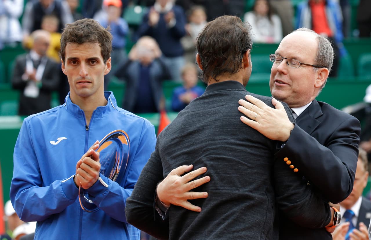 La entrega resultó emotiva por el logro de Nadal en este torneo, uno de los más exigentes del circuito.