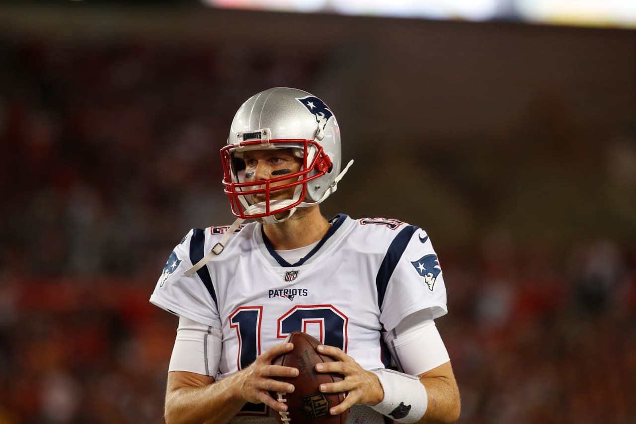 Aunque las preguntas por quiénes se hincaron estuvieron entre sus seguidores, algunos también consultaron el lugar donde se ubica el estadio y el resultado con Texans.