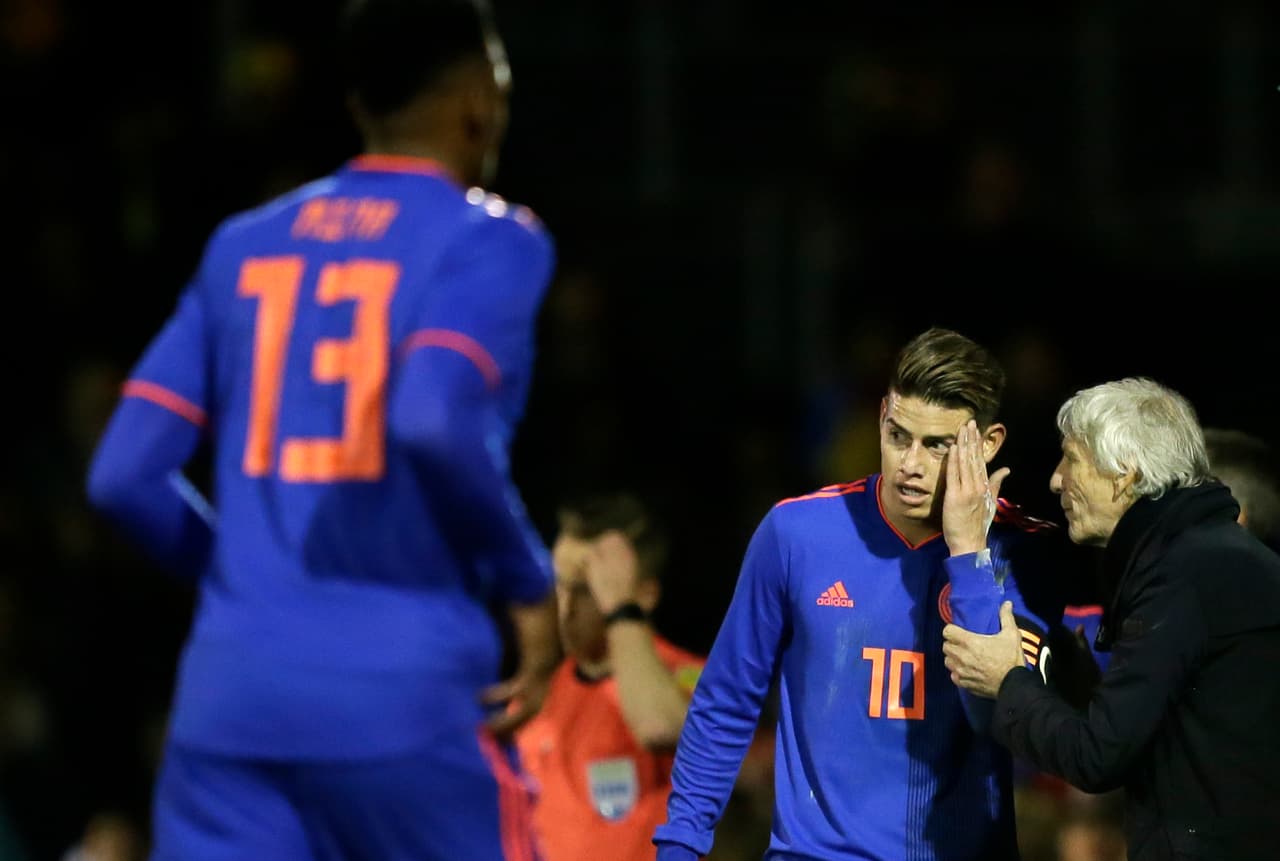 El mensaje del técnico de Colombia era claro al tratar de sostener el dominio sin apresurarse. Así se generaron las principales oportunidades.