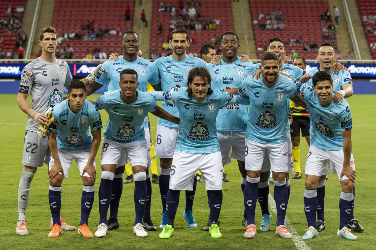 En cambio, de Pachuca son seis jugadores los que superan a los dos elementos más caros de los mexiquenses, en esta lista se encuentran: Erick Aguirre (3 millones de euros), Franco Jara (3 millones de euros), Jorge Hernández (3,50 millones de euros), Víctor Dávila (4 millones de euros), Edwin Cardona (5 millones de euros) y Víctor Guzmán (7,50 millones de euros).