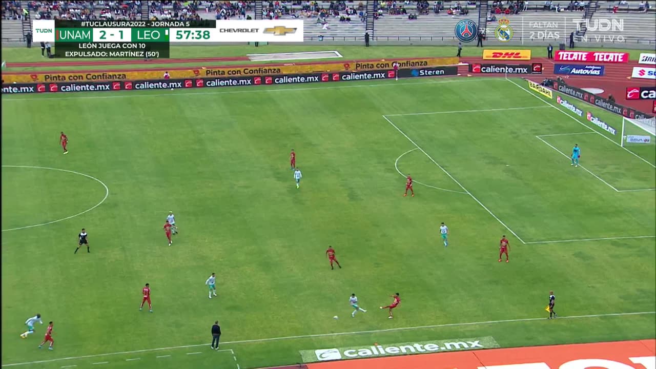 ¡TIRO ATAJADO! disparo por Favio Álvarez.