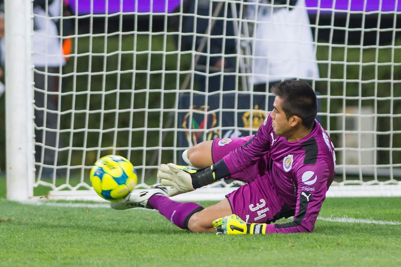 Jiménez se convirtió en el salvador del 'Rebaño Sagrado' que tendrá mucho que corregir con miras a la próxima ronda.