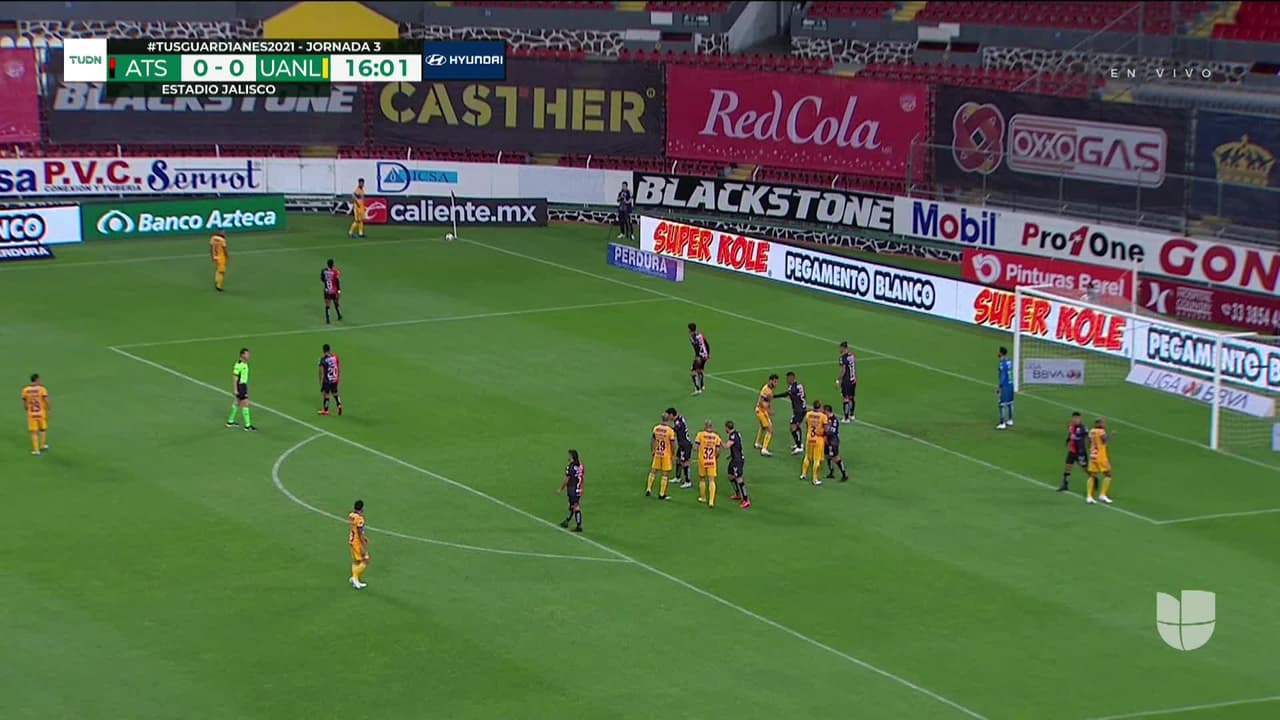 ¡GOL!  anota para Tigres. Carlos González