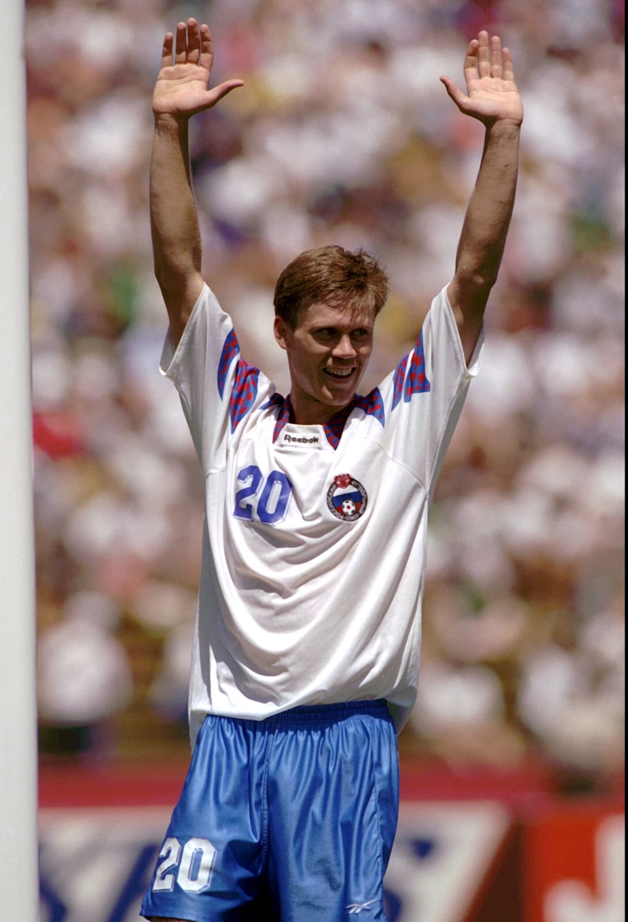 Y eso que ese día también anotó para Rusia el atacante Dmitri Radchenko, quien puso el 6-1 definitivo en el partido.