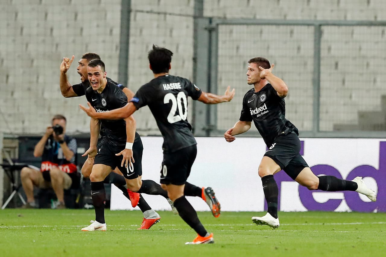 Eintracht Frankfurt sueña con avanzar en la Europa League luego de ganar de visitante contra Marsella, uno de los rivales de un duro grupo que completan Lazio y Apollon Limassol.