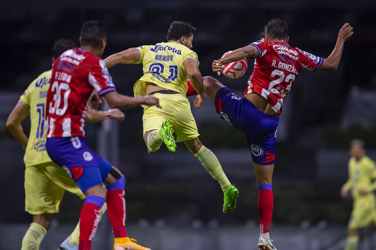 América goleó 3-0 al Atlético de San Luis con goles del ‘Cabecita’ Rodríguez, Diego Valdés y Henry Martín en la Jornada 13 del Apertura 2022.