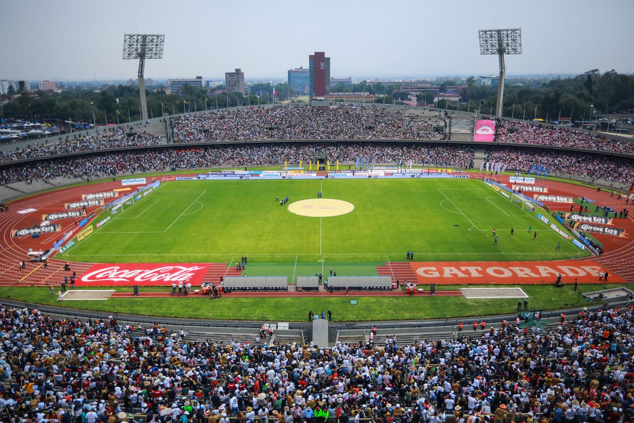 Una buena asistencia de público acompañó el encuentro por la jornada 12 del 
<a href="https://www.univision.com/deportes/futbol/liga-mx/*">Clausura 2019</a> en el Estadio Olímpico Universitario.