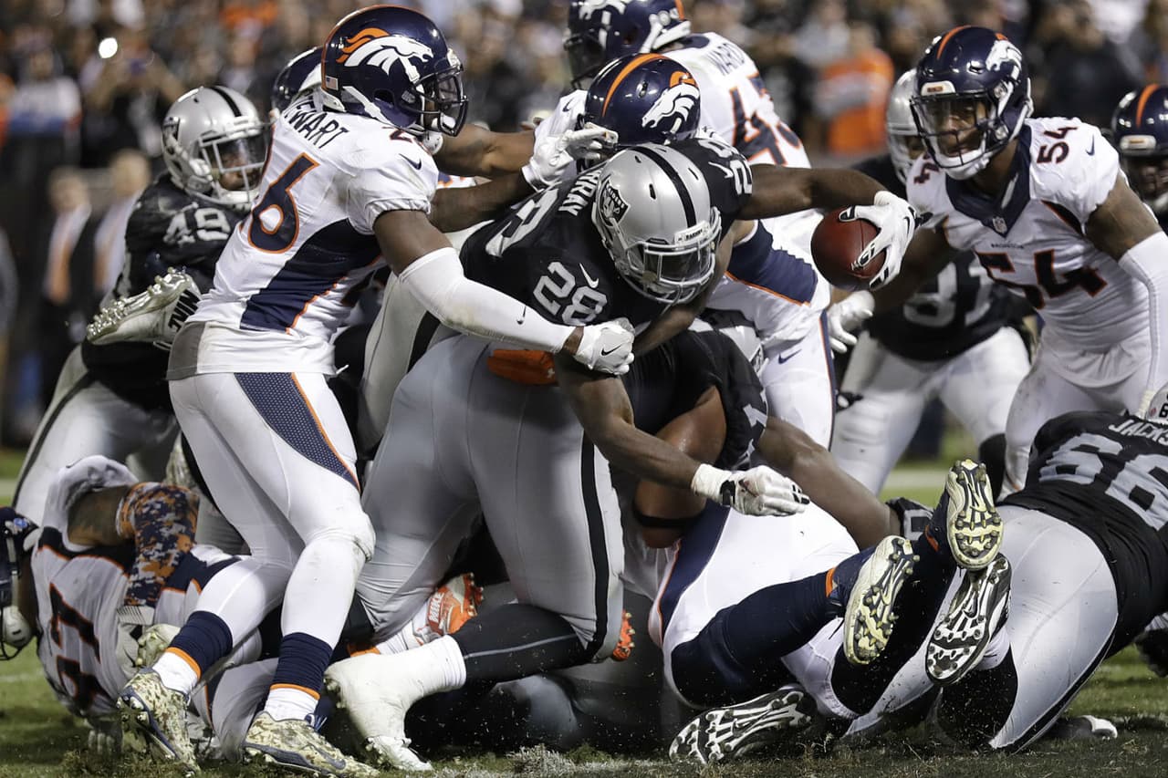 Latavius Murray anotó tres touchdowns por primera vez en su carrera.