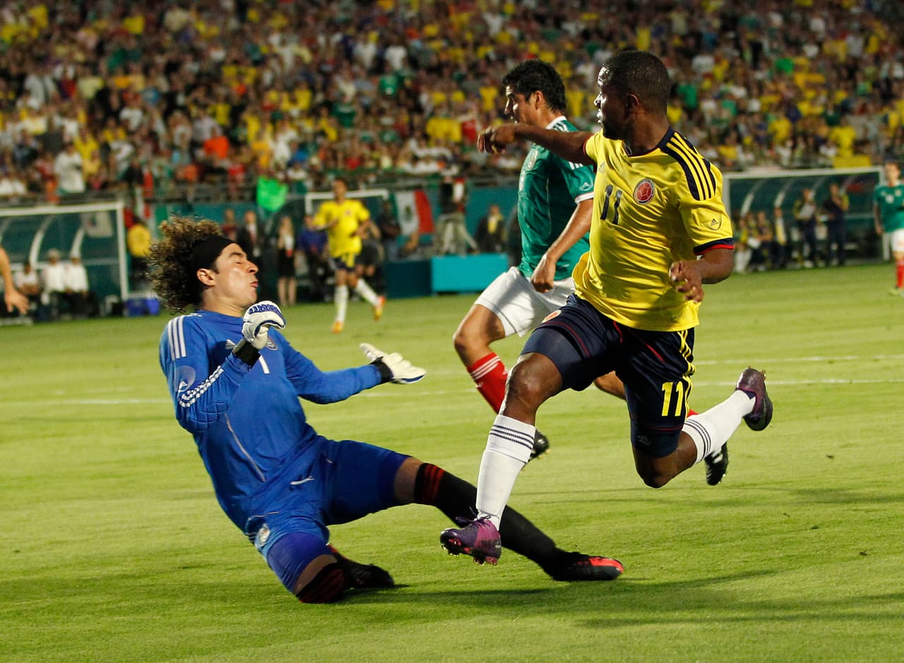 México fue el equipo que le dio el inicio a una Colombia que en 74 partidos con Pékerman ganó 41, empató 17 y perdió 16, con una efectividad del 63 por ciento y dos clasificaciones a Mundiales.