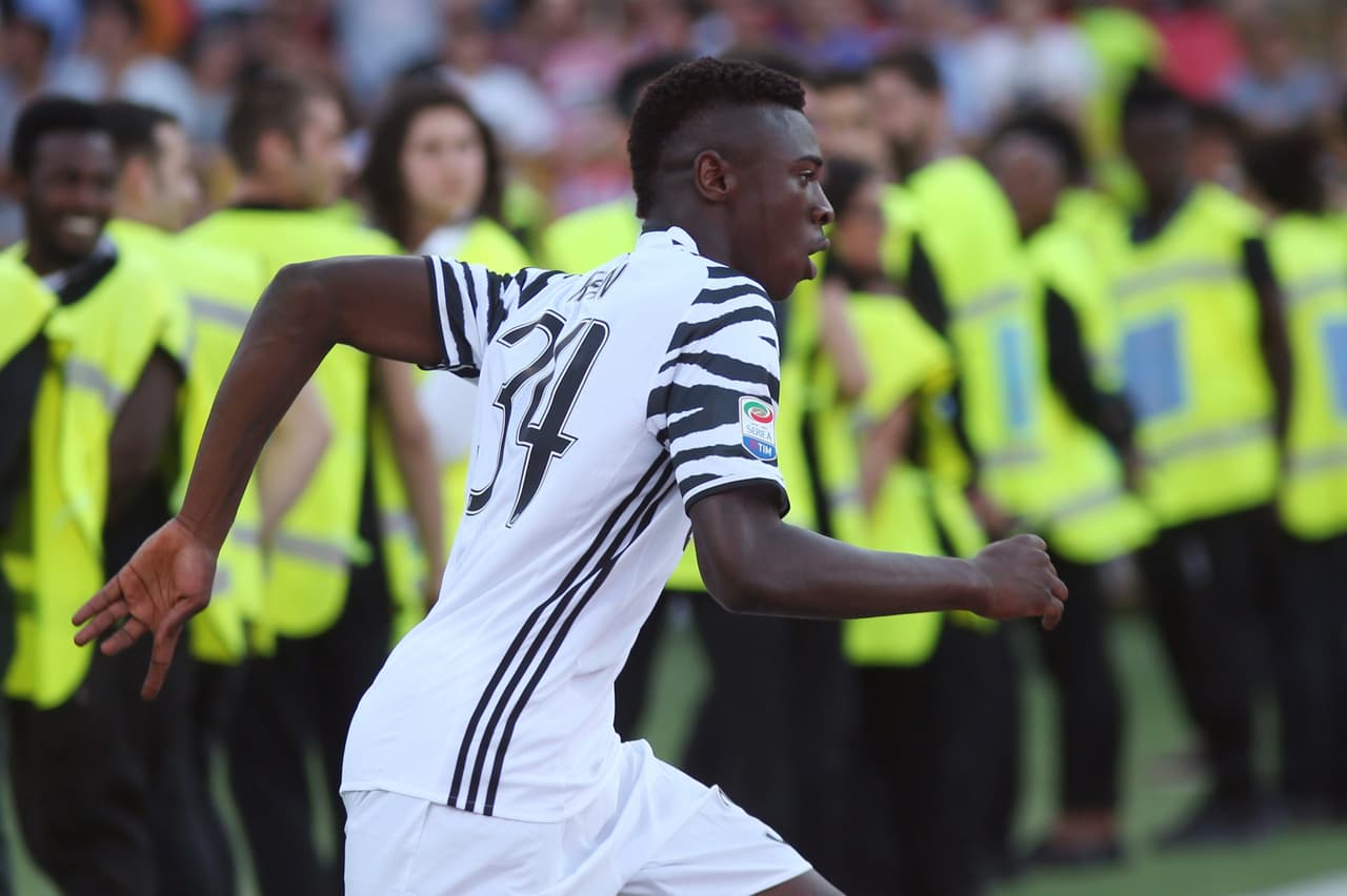 Sin embargo, ya con 17 años, Kean se ha encargado de volver a escribir su nombre en la historia del fútbol.