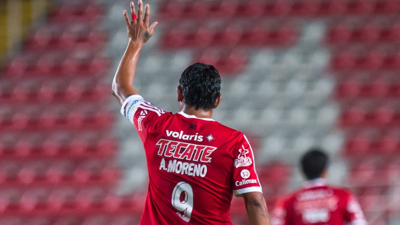 Celaya le rinde homenaje a su exgoleador Alfredo 'Chango' Moreno