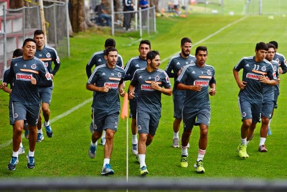 Guadalajara cuenta con once campeonatos como profesionales, el último de ellos fue obtenido en el Apertura 2006. 8 años sin ser campeones.
