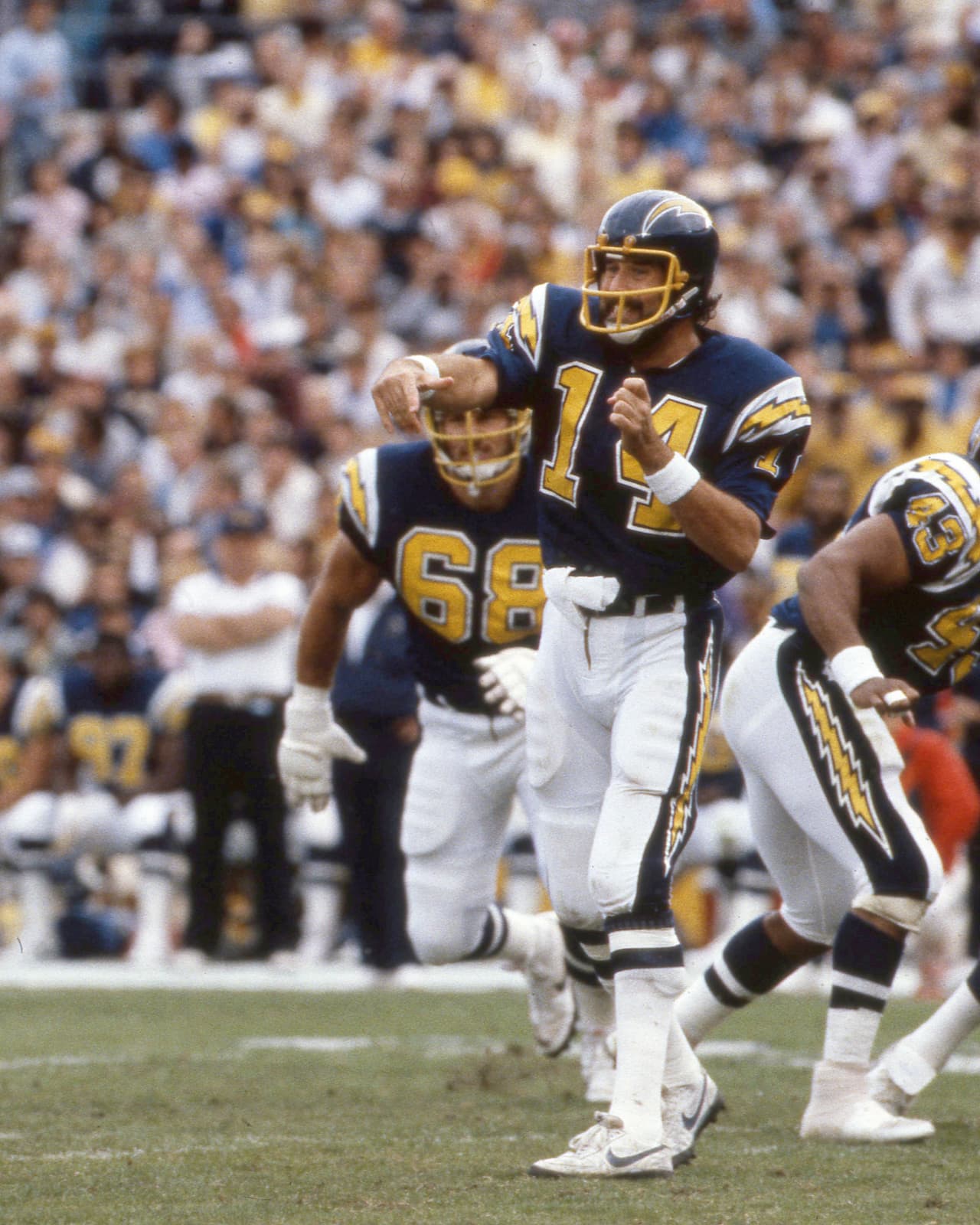 1985 Ofensiva número 1 NFL - San Diego Chargers. No avanzó a playoffs.