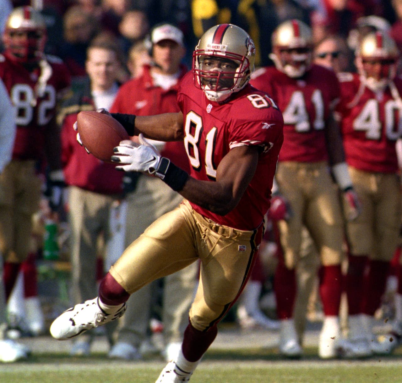 1998 Ofensiva número 1 NFL - San Francisco 49ers. Pierde con los Atlanta Falcons en Playoffs divisionales.