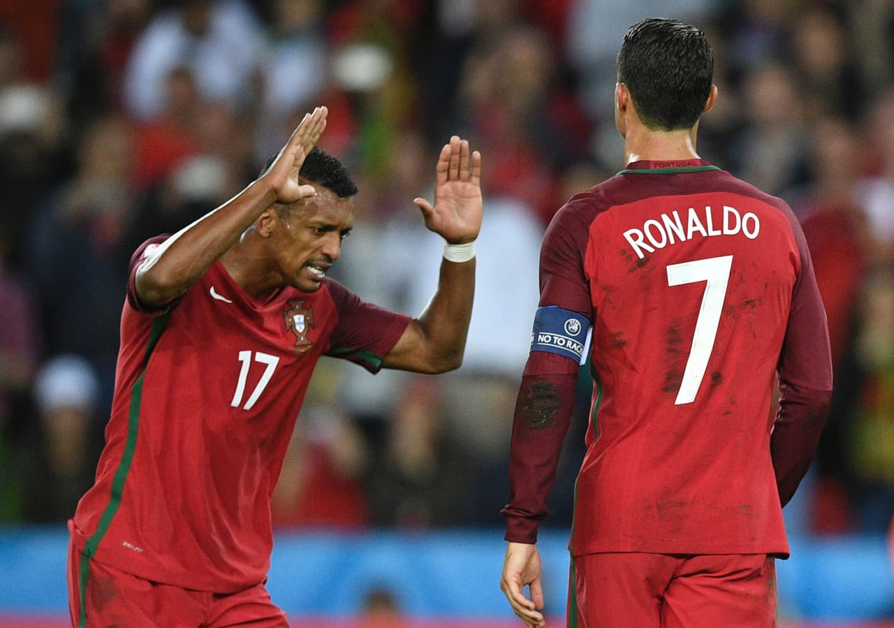 Se retira el 'eterno sucesor' de Cristiano Ronaldo