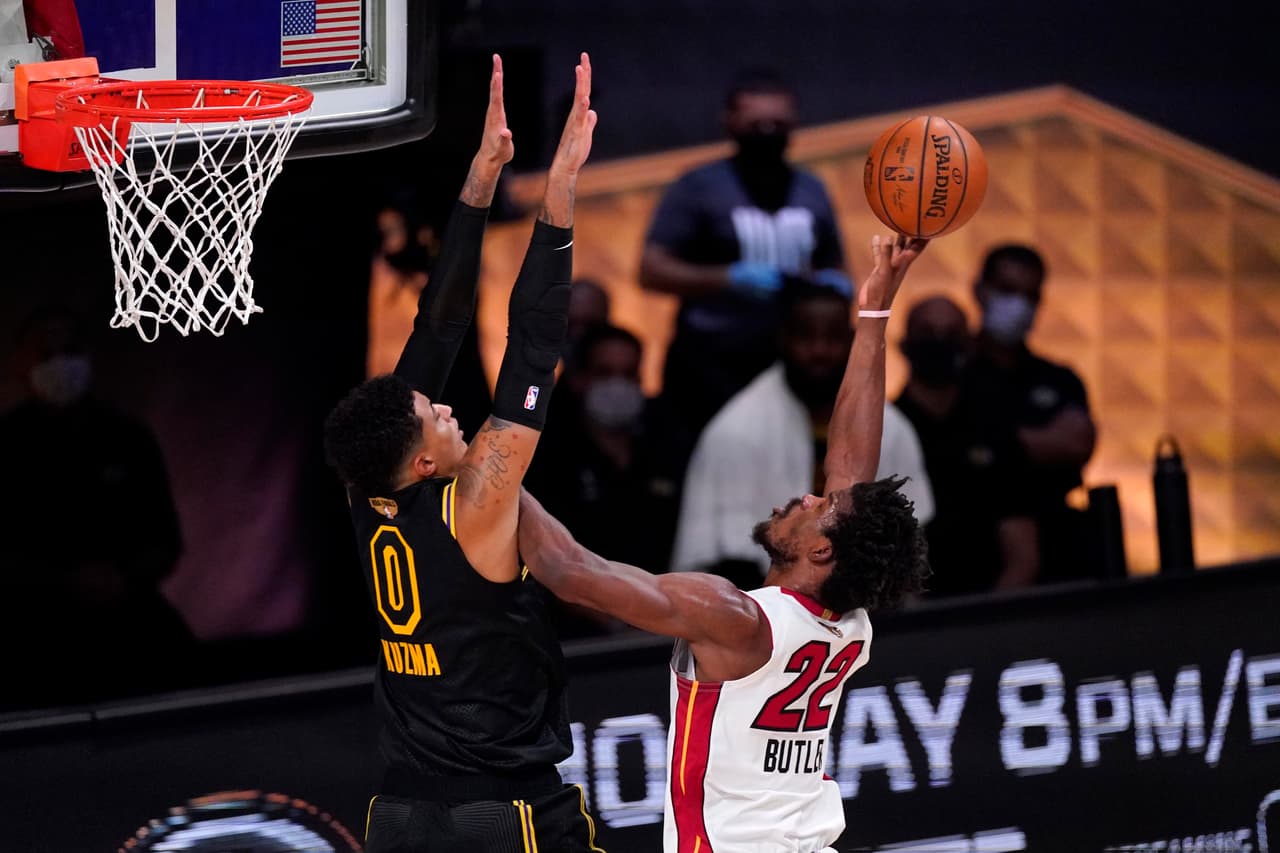 Los Lakers ganan 124-114 al Heat y lideran la serie 2-0 | Anthony Davis y LeBron James fueron los máximos anotadores del segundo juego de las Finales 2020.