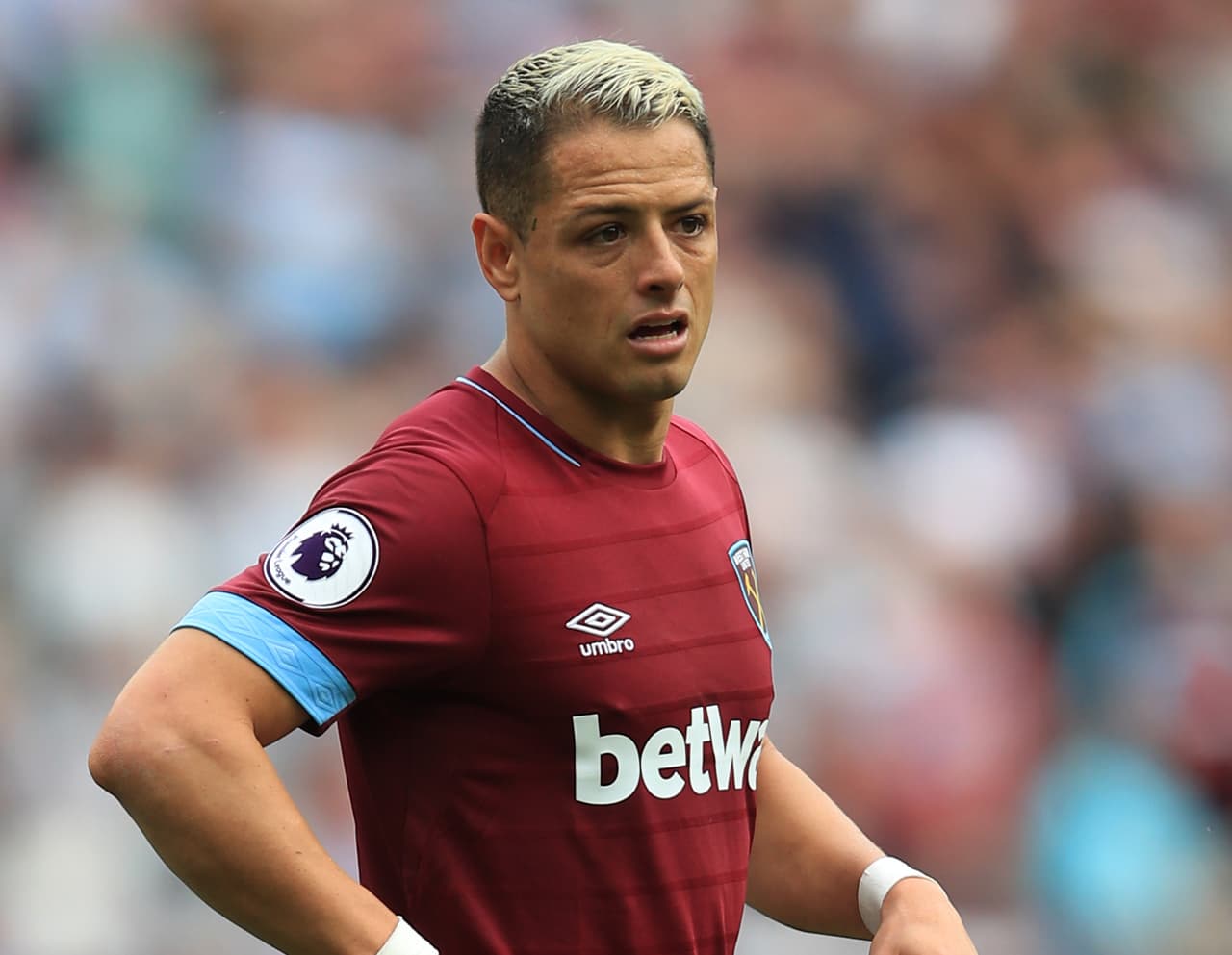 Javier Hernández: el 'Chicharito' seguirá sin jugar con el West Ham producto de una virosis. Se perdió el juego ante el Everton y no estará ante el Chelsea este domingo.