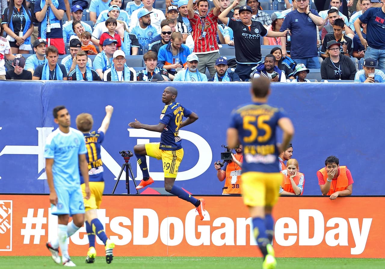 Festejo marca registrada para BWP, que volvió a marcar tras seis partidos.