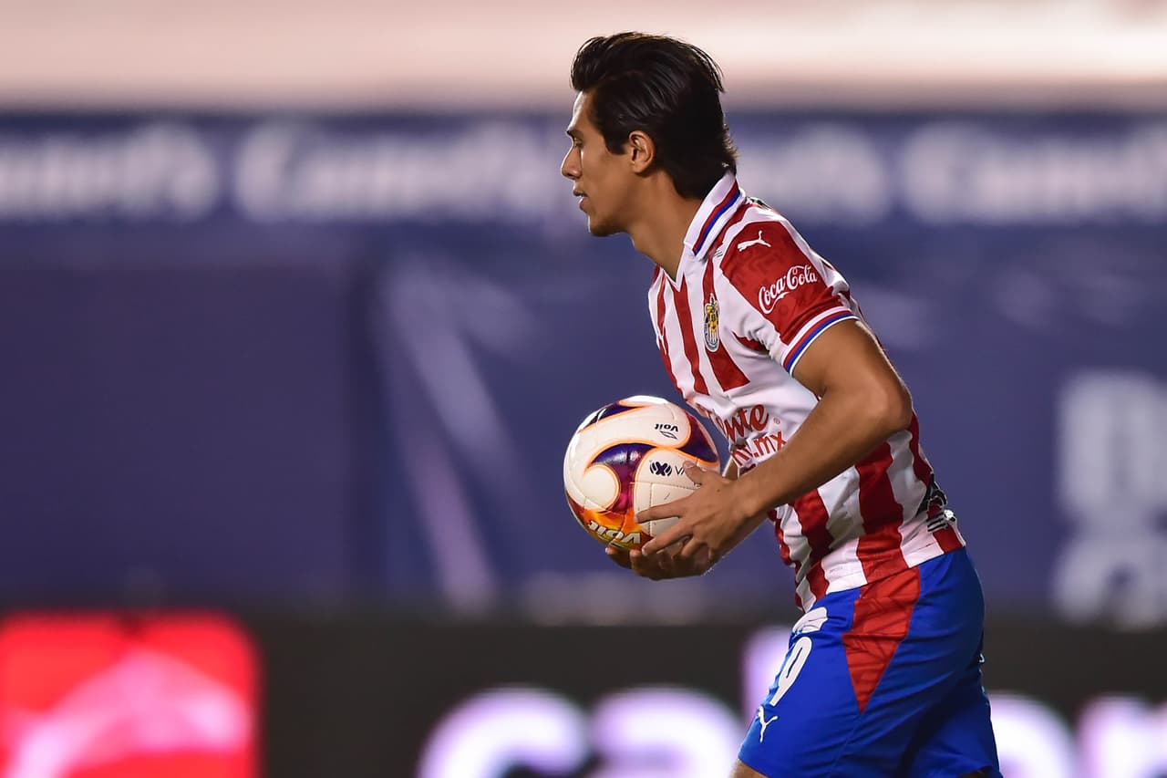 Macías sobre derrota de Chivas: 'Es un partido para el olvido'