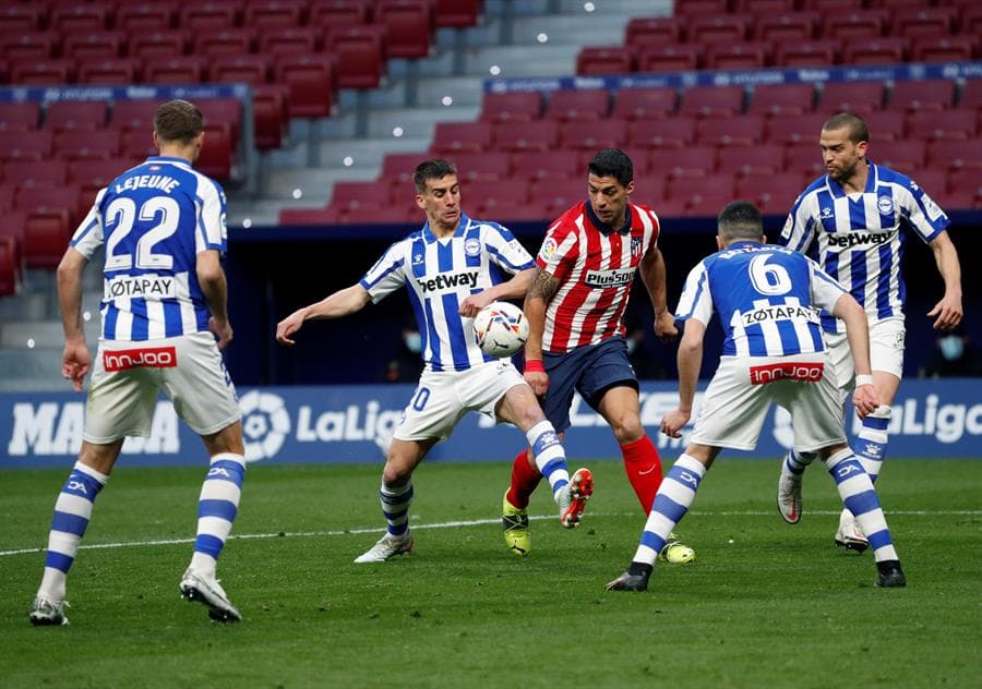 Con gol de Luis Suarez, el Atlético de Madrid se impone en el Wanda Metropolitano ante el Alavés, durante la Jornada 28 de LaLiga. El 'Pistolero' suma 19 goles en 25 partidos con los 'Colchoneros', ¡imparable!